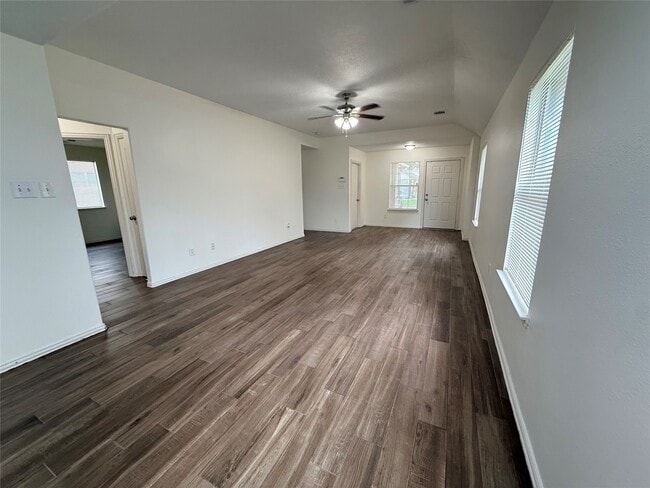 Photo - 21927 Octavia Way