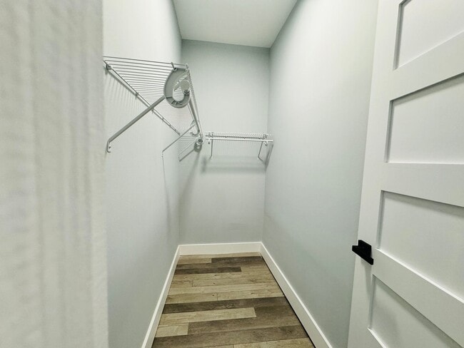 Photo - 1105 E 38th St