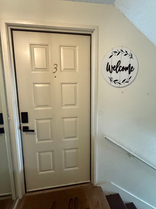 Photo - Beautiful Marina View Condo 2BR 2BA Fully Furnished! Turnkey Unidad A3