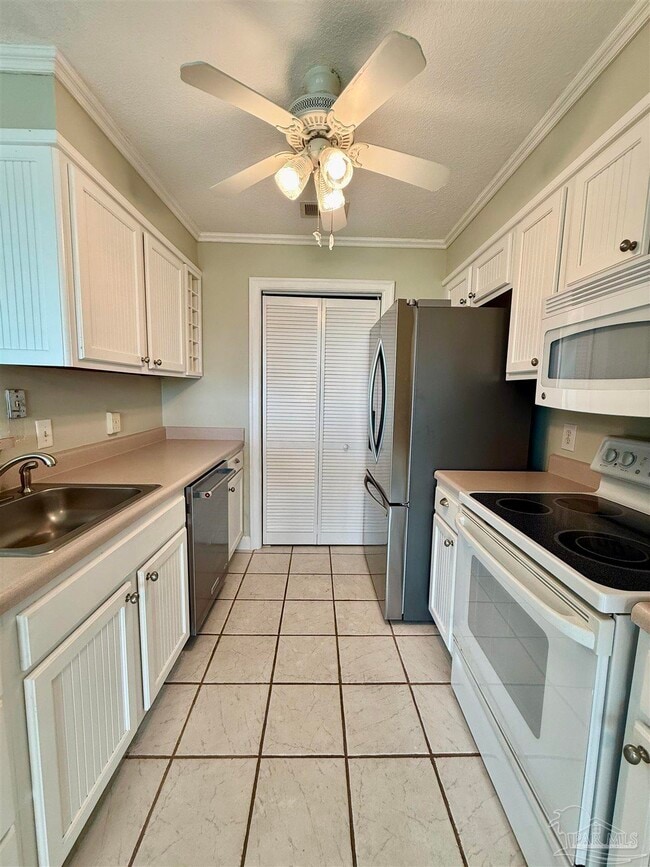 200 Pensacola Beach Rd