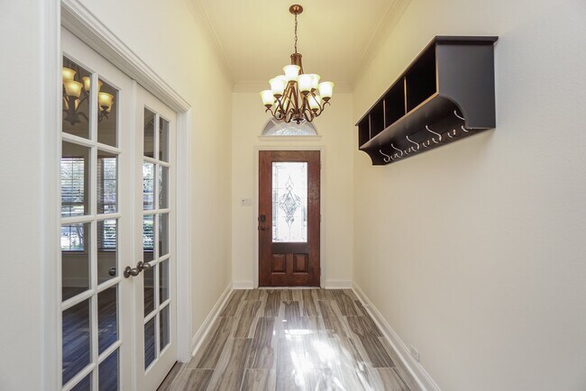Photo - 8111 Ravens Gate Ln