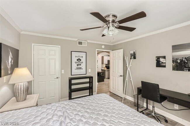 Photo - 5146 S Jones Blvd Unit 207
