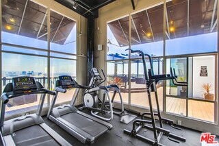 Photo - 7250 Franklin Ave