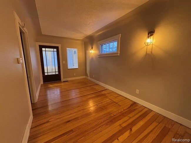 Photo - 2815 Grayson St