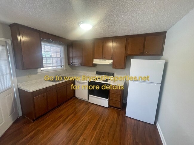 Photo - 317 Highland Heights Dr Unit B