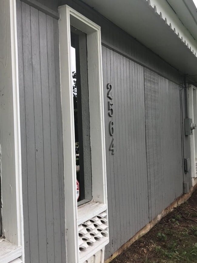 2 Bed 1 Bath Home - 2 Bed 1 Bath Home