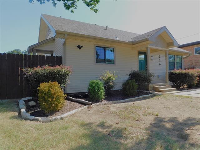 Photo - 314 Jagoe St