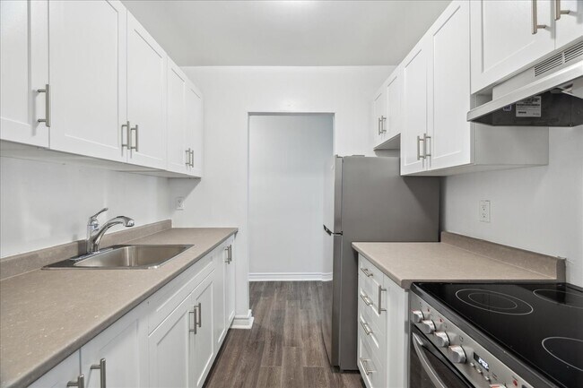 Photo - Main Street Apartments