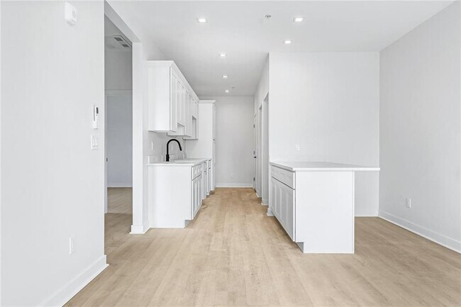 Photo - 50 Murray St