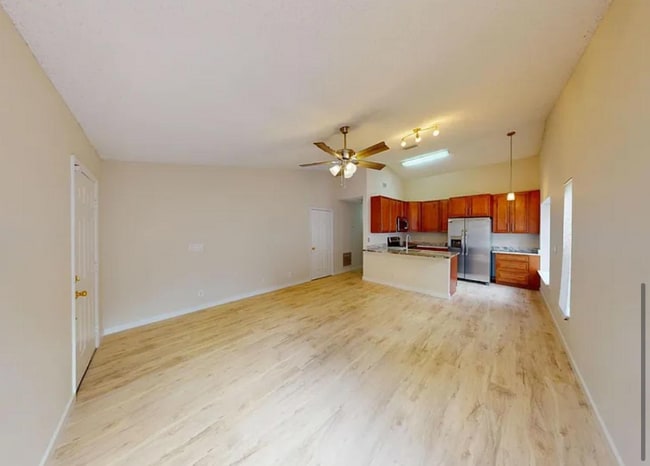 Photo - 86 Pheasant Run Blvd