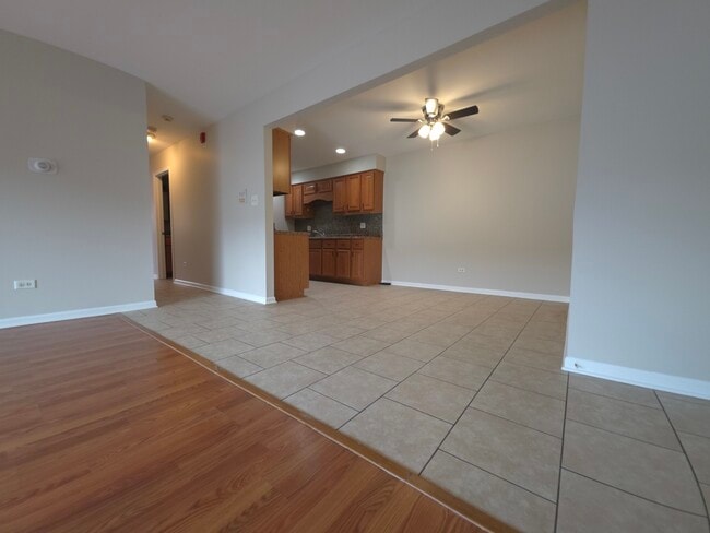 Photo - 412 E Bailey Rd Unidad 101