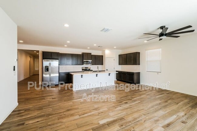 Building Photo - 10163 W Crittenden Ln