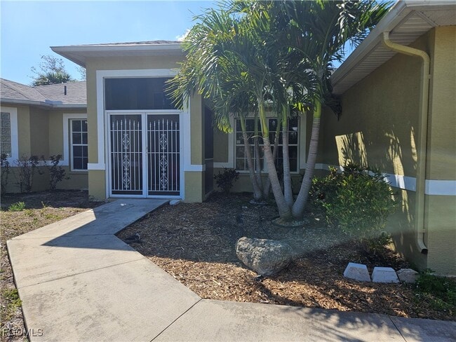 Building Photo - 713 Palmetto Ave