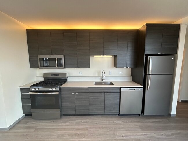 Photo - 1877 N Milwaukee Ave Condo Unit 506