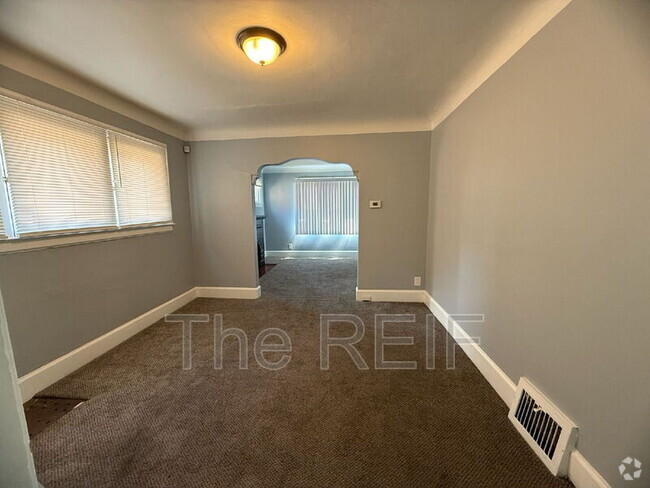 Building Photo - 13684 Wadsworth St Rental