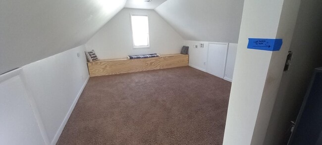 Photo - 17805 Roseville Blvd