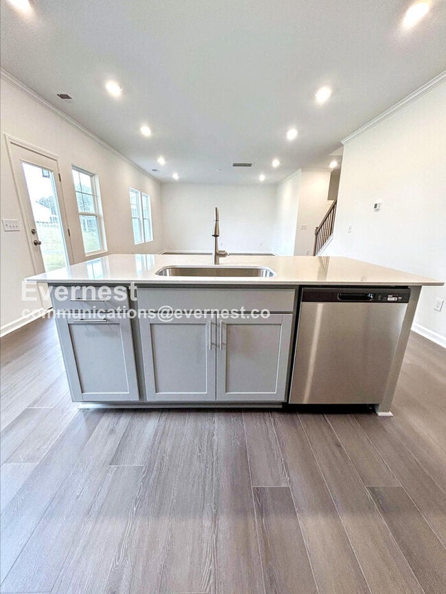 Photo - 612 Roy Adams Rd