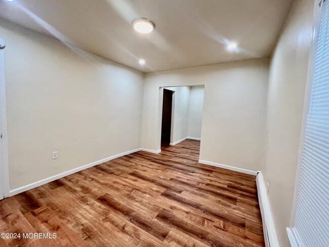 Photo - 921 Mattison Ave