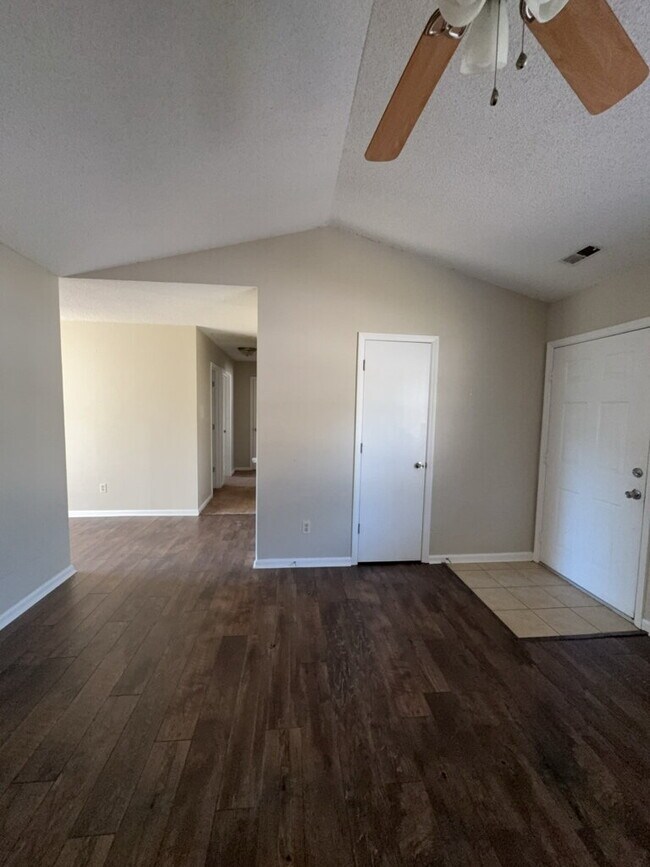 Photo - 2903 Norbrick St