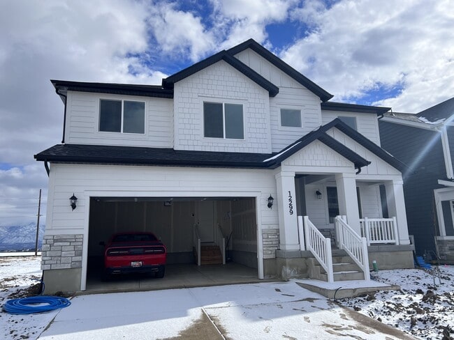 Building Photo - 12299 Boggs Wy