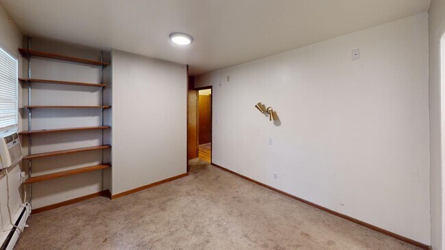 Photo - 1717 Baseline Rd