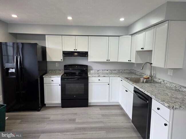 Photo - 17923 Ashton Club Way