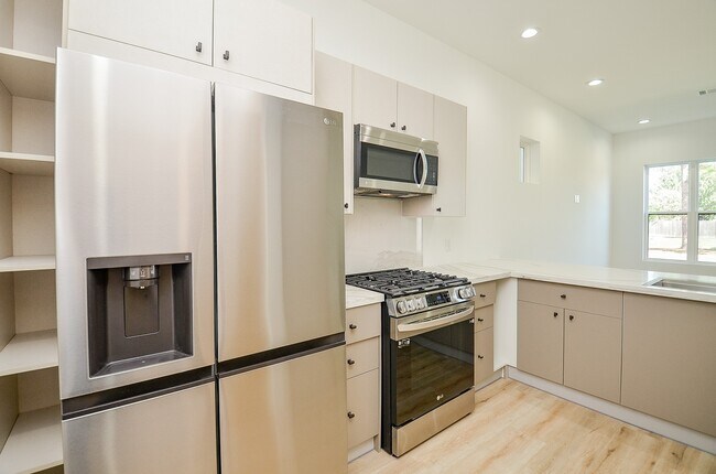 Photo - 15000 S Richmond Ave