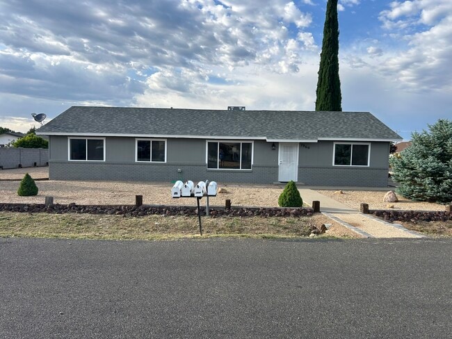 Building Photo - 7960 E Buena Vista Dr Rental