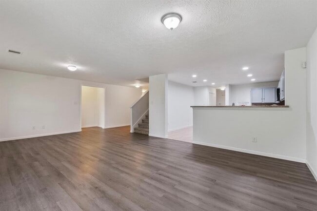 Photo - 16119 Peach Bluff Ln