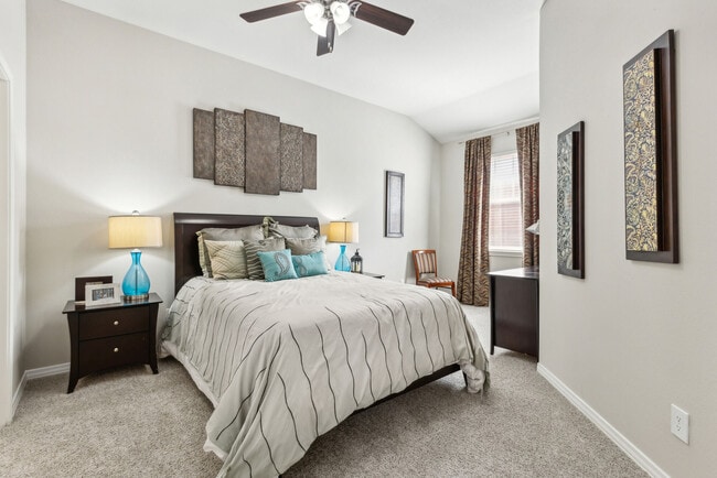 Photo - Towns Of Chapel Hill