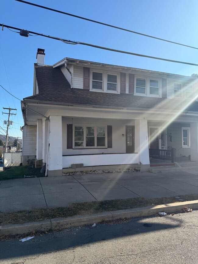 Photo - 17 N 24th St