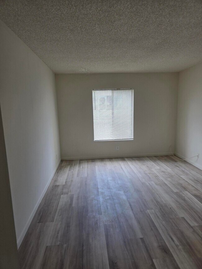 Photo - 1106 Green Pine Blvd Unit F1