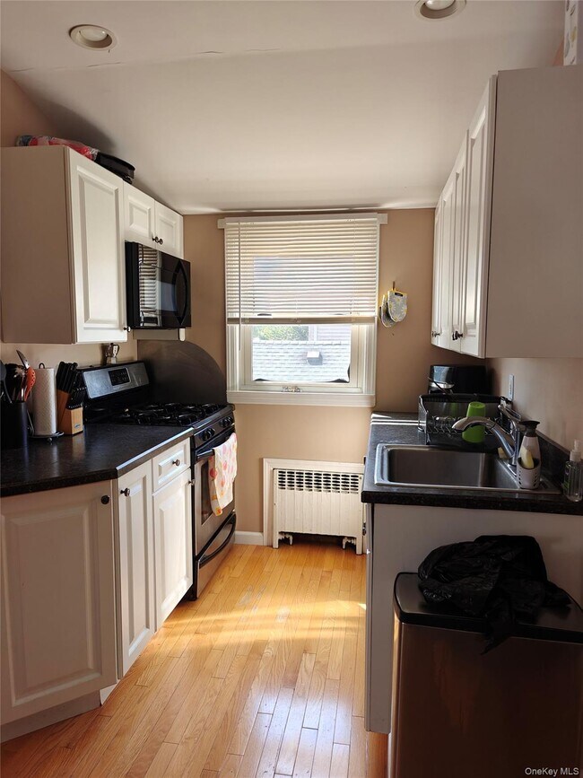 Photo - 28 High St Unit 2nd Floor