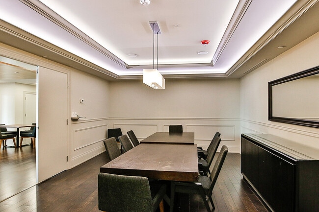 Photo - 20 Bruyeres Mews