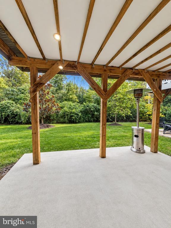 58 Peacock Cir