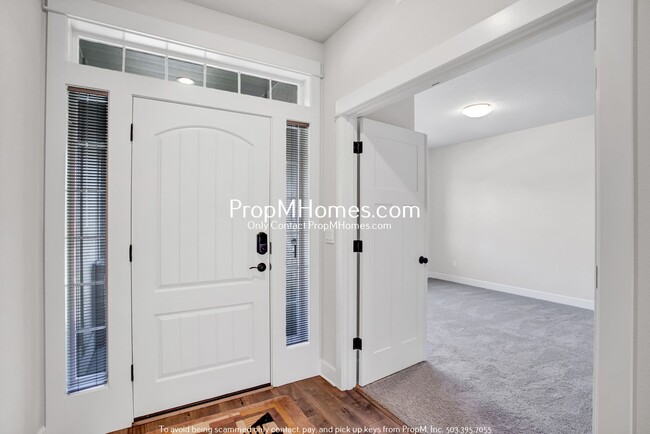 Photo - Four Bedroom Luxury Home in Pleasant Valley!