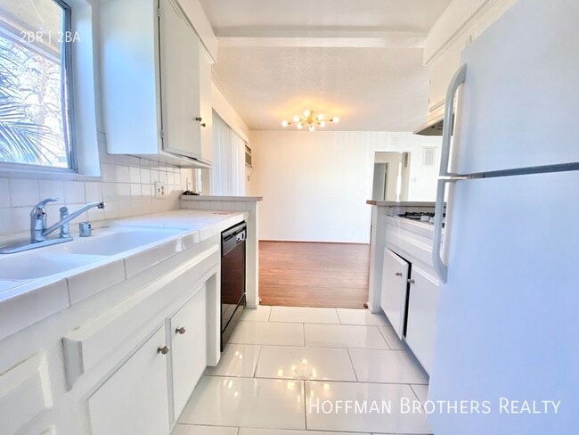 Photo - 8206 Romaine St Unidad 1