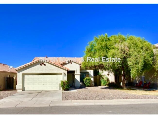 Photo - Warm &amp; inviting 3 bedroom home in Gilbert!