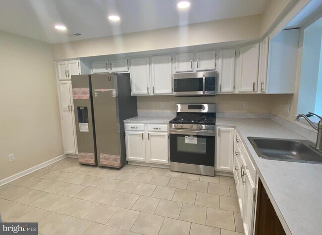 Photo - 85 Biddle Way