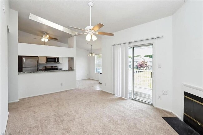 Photo - Charming Top-Floor Condo in the Heart of V...