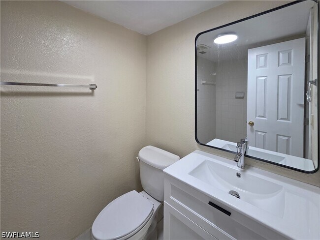 Photo - 4621 Bayshore Dr Unit Q3