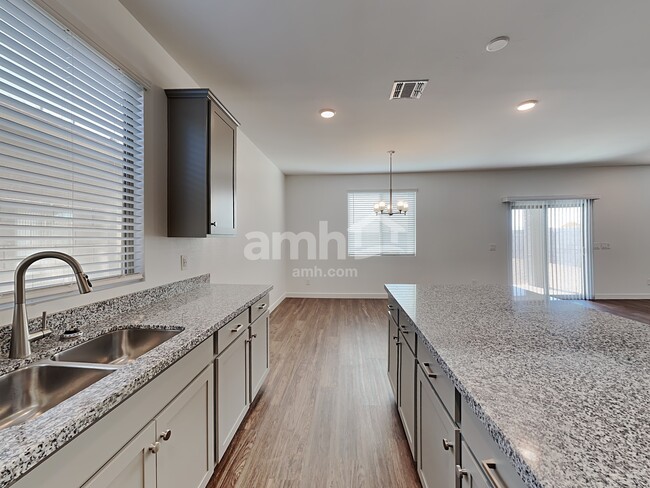 Photo - 4206 S 105th Dr