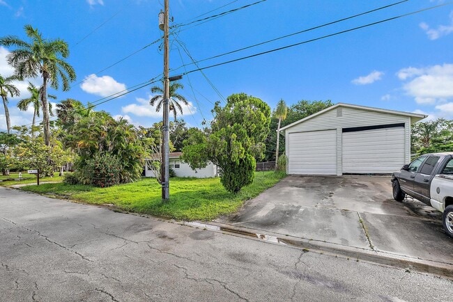 Photo - 1297 NW Charlie Green Dr