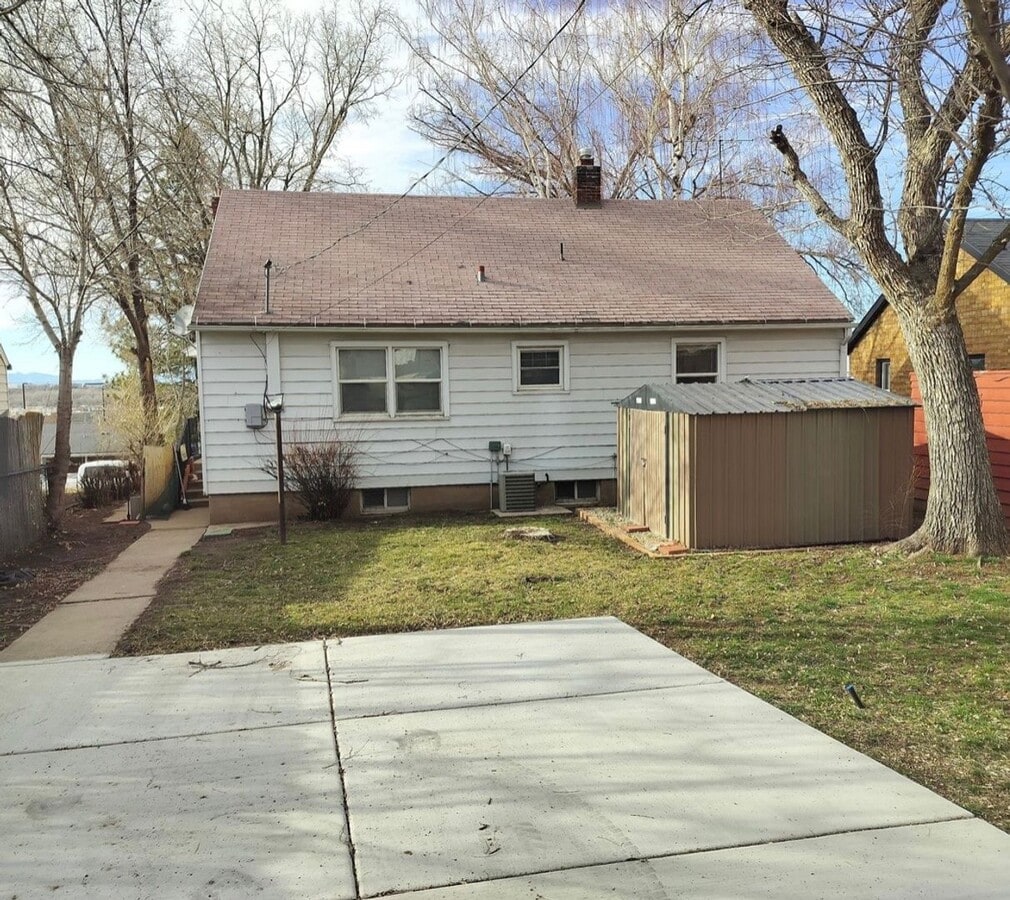 Photo - Charming 4 bd/ 2 bath home in Ogden!