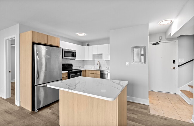 Photo - 6166 N Sheridan Rd Unidad 6E