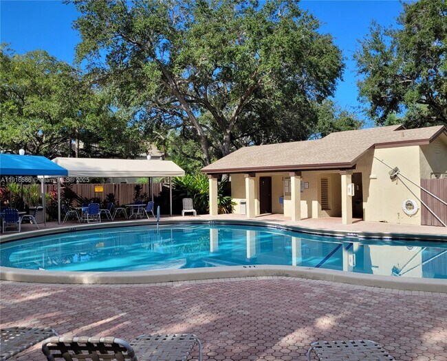 Photo - 4543 Carambola Cir S Unit 27268