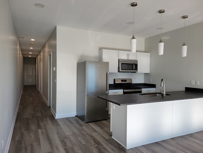 Photo - Buckeye Lake 1 Unit Apt B