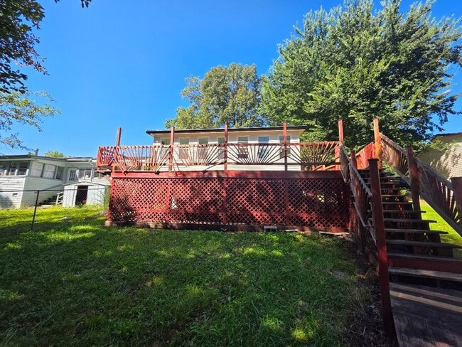 Building Photo - Updated Lake House in Crossville with Private Dock, Wrap-Around Porch & Lake Access