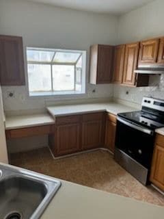 Photo - 668 Gateway Dr SE