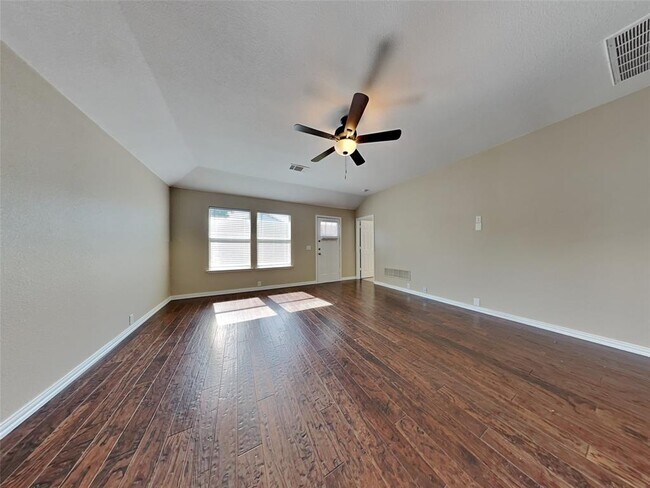 Photo - 8624 Tumbleweed Dr